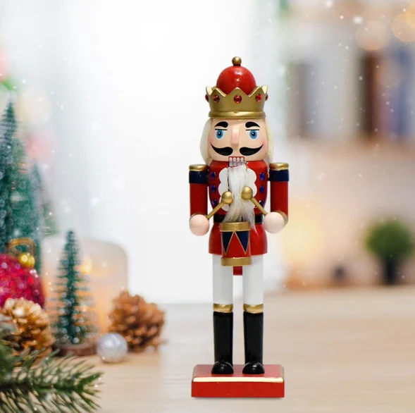 CASCANUECES DE NAVIDAD, ESCULTURA DE MADERA 25CM DE ALTURA
